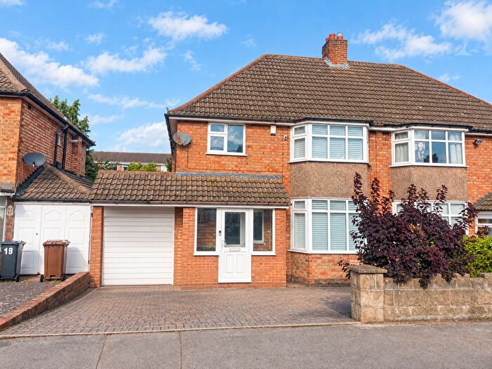 3 Bedroom Semi-Detached House For Sale In Southfield Avenue, Castle Bromwich, Birmingham, West Midlands, B36