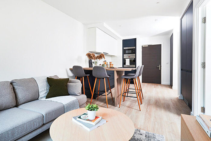 1 Bedroom Apartment To Rent In Symphony Park, Manchester, M1