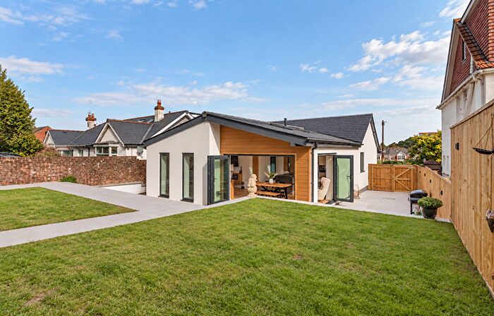 4 Bedroom Detached Bungalow For Sale In Heavitree, Exeter, EX1