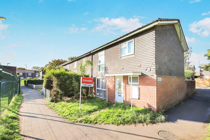 3 Bedroom End Of Terrace House For Sale In Hamble Road, Merry Hill, Wolverhampton, WV4