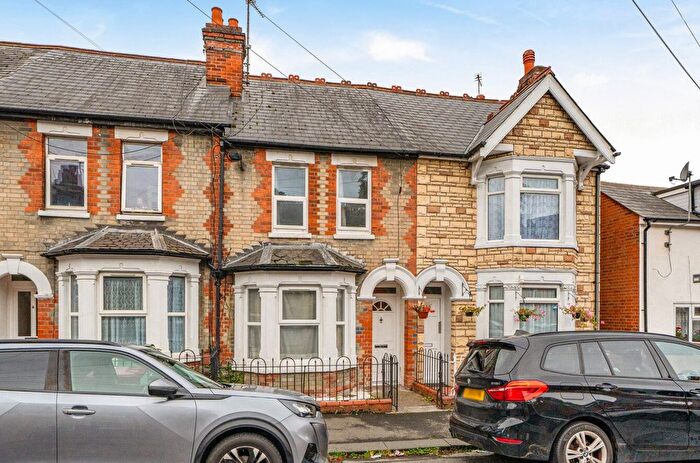 3 Bedroom Terraced House For Sale In Surrey Road, Reading, Berkshire, RG2