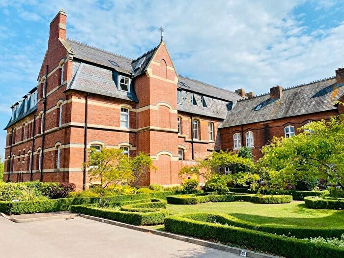 2 Bedroom Flat For Sale In Frome Court, Bartestree, Hereford, HR1