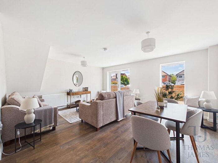 4 Bedroom Detached House For Sale In Firmin Way, Nottingham, NG11
