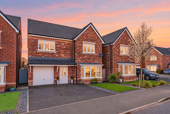 4 Bedroom Detached House For Sale In Mill Lane, Coppull, PR7