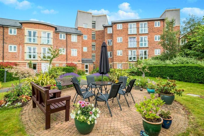 1 Bedroom Flat For Sale In Malpas Court, Malpas Road, Northallerton, DL7
