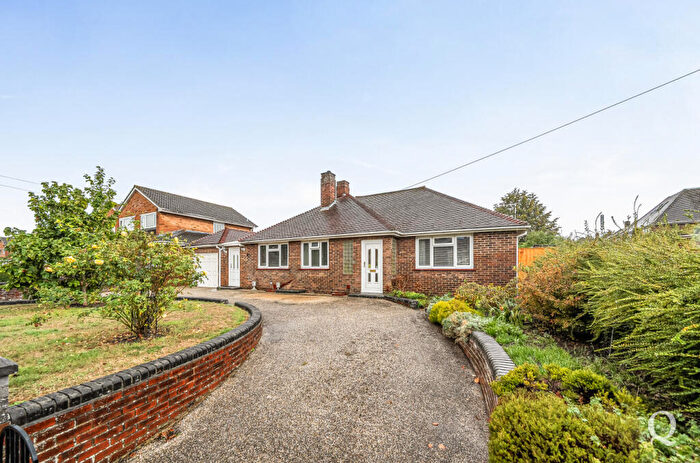 2 Bedroom Bungalow For Sale In Brenchley Road, Sittingbourne, Kent, ME10