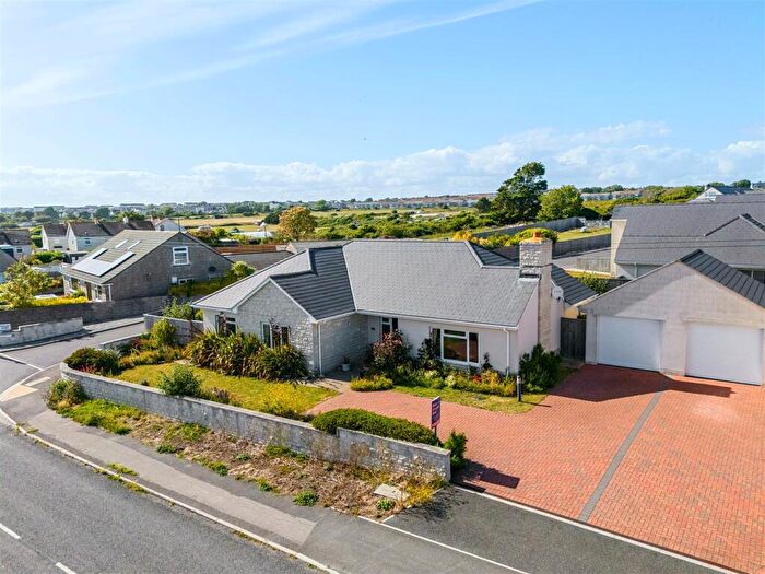 3 Bedroom Bungalow For Sale In Weston Street, Portland, DT5