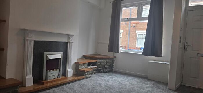 2 Bedroom Terraced House To Rent In Colborne Avenue, SK5