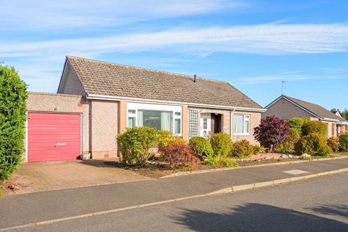 2 Bedroom Bungalow For Sale In Oakdene Place, Scone, PH2