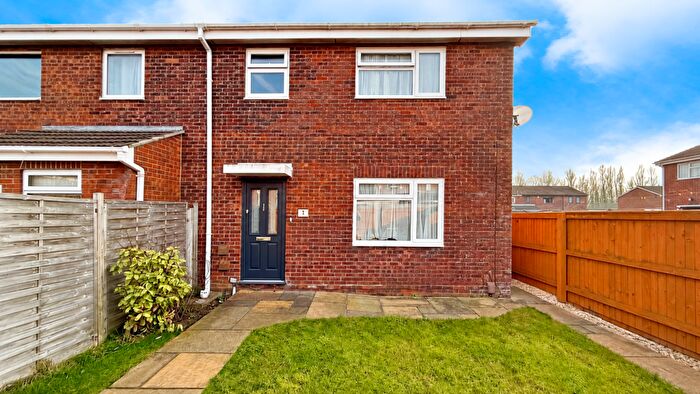 3 Bedroom End Of Terrace House For Sale In Ashwell Close, Bristol, BS14