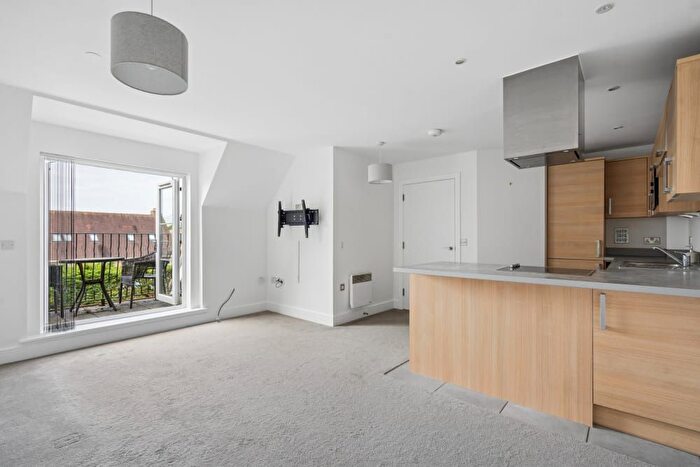 2 Bedroom Flat For Sale In The Broadway, Farnham Common, SL2