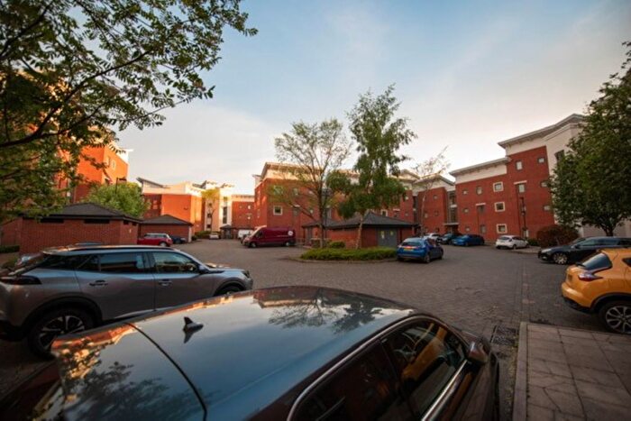 2 Bedroom Flat For Sale In Albion Street, City Centre, Wolverhampton, WV1