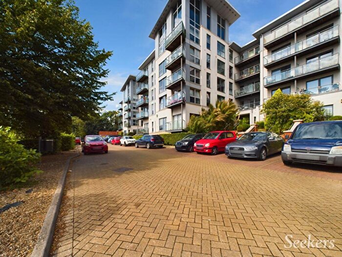 2 Bedroom Flat To Rent In Mckenzie Court, Maidstone, ME14