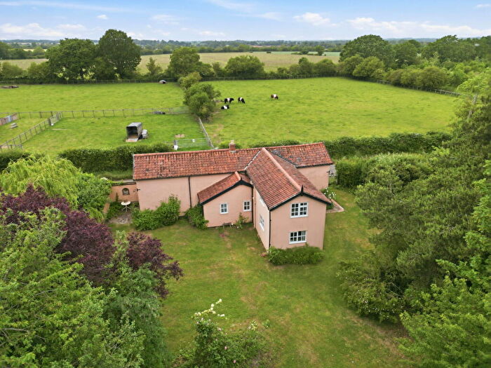 3 Bedroom Cottage For Sale In The Common, Botesdale, Diss, IP22