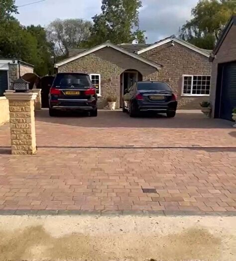 5 Bedroom Bungalow To Rent In Weir Lane, Blackthorn, Bicester, OX25
