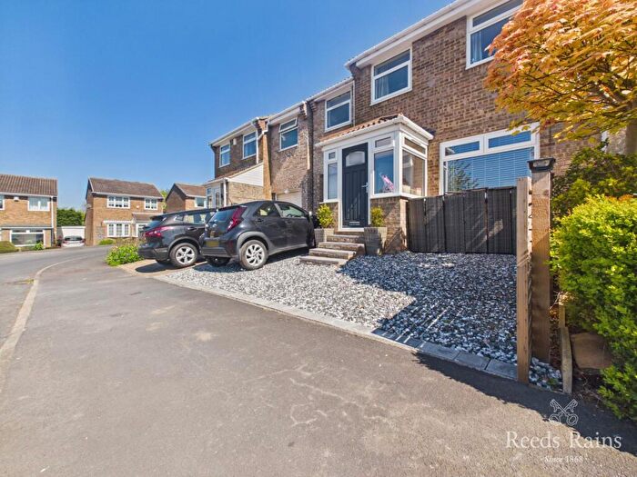 3 Bedroom Semi-Detached House For Sale In Scardale Way, Belmont, Durham, DH1