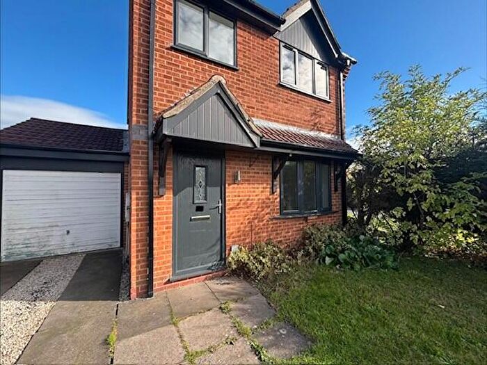 3 Bedroom House To Rent In Templar Close, Derby, DE24