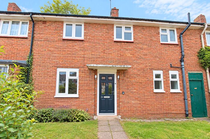 3 Bedroom Terraced House For Sale In Mead End, Biggleswade, SG18