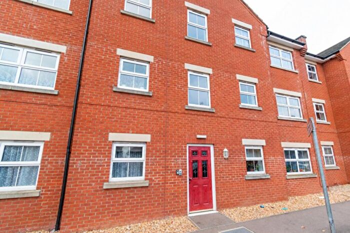 1 Bedroom Apartment For Sale In Derby Road, Abington, Northampton, NN1