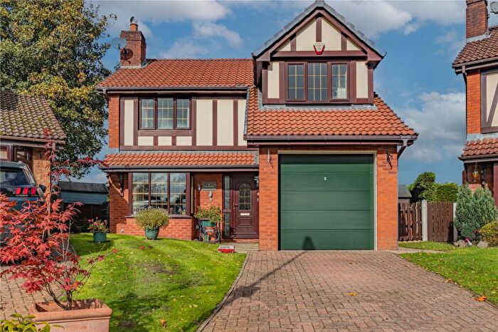 4 Bedroom Detached House For Sale In The Woods, Castleton, Rochdale, OL11