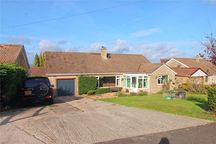 4 Bedroom Detached House For Sale In Orchard Close, West Ashton, BA14