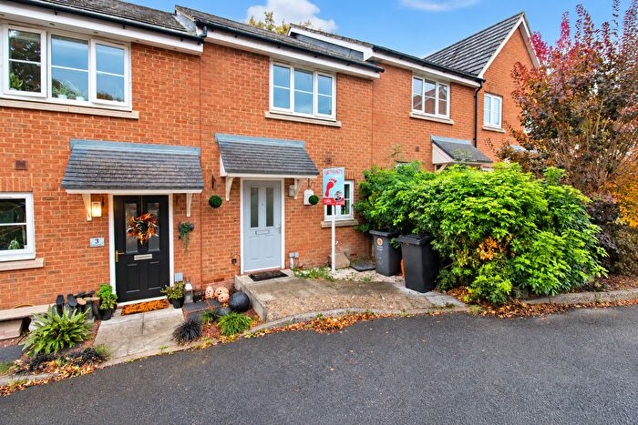 2 Bedroom Terraced House For Sale In Howard Drive, Tonbridge, TN10