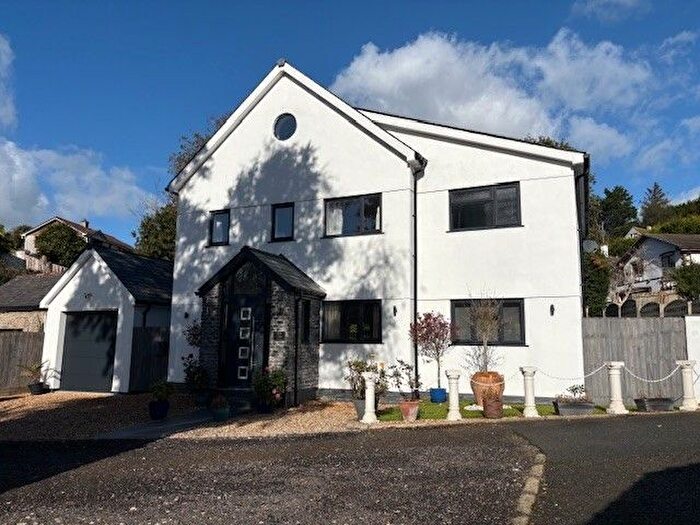 4 Bedroom Detached House To Rent In Portmellon Park, St. Austell, PL26
