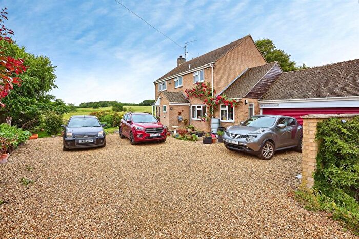 4 Bedroom Detached House For Sale In Brawn Way, Elton, Peterborough, PE8