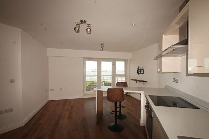1 Bedroom Flat To Rent In Lightermans Way, Greenhithe, Kent, DA9