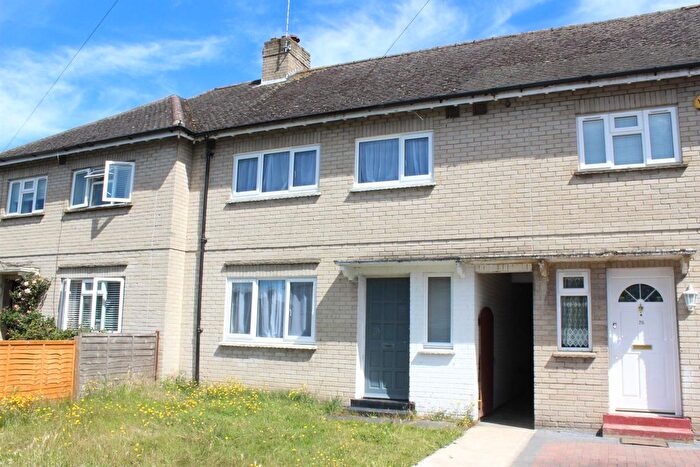 4 Bedroom Terraced House For Sale In Larchwood Drive, Englefield Green, Egham, TW20