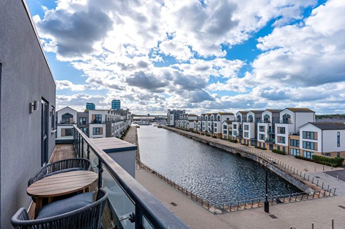 2 Bedroom Flat For Sale In Augustus Way, St. Marys Island, ME4