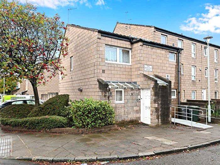 1 Bedroom Flat For Sale In The Bowling Green, Edinburgh, EH6
