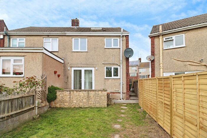 3 Bedroom Semi-Detached House For Sale In Prospect Crescent, Kingswood, Bristol, BS15