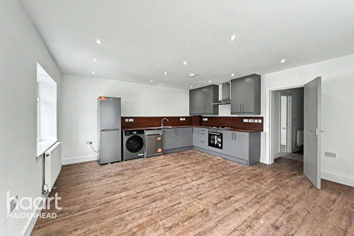 1 Bedroom Apartment To Rent In Bridge Road, Maidenhead, SL6