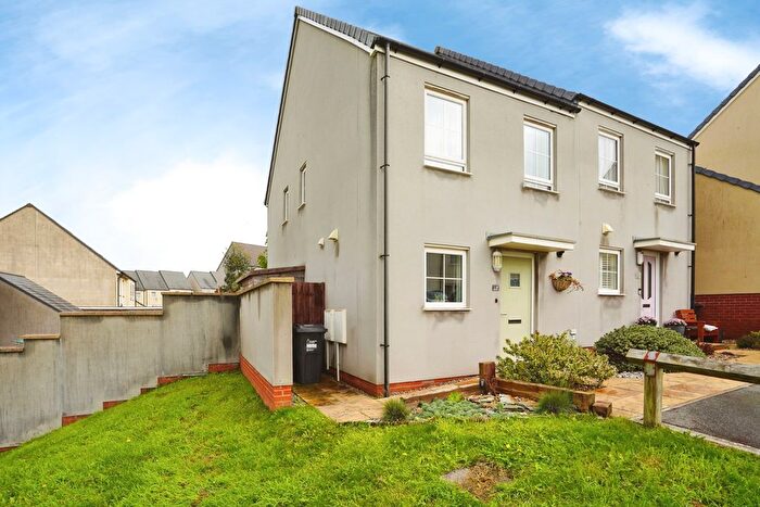 2 Bedroom Semi-Detached House For Sale In Tarton Close, Looe, Cornwall, PL13