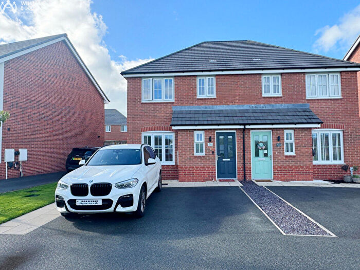 3 Bedroom Semi-Detached House For Sale In Clos Y Goleudy, Holyhead, Anglesey, LL65
