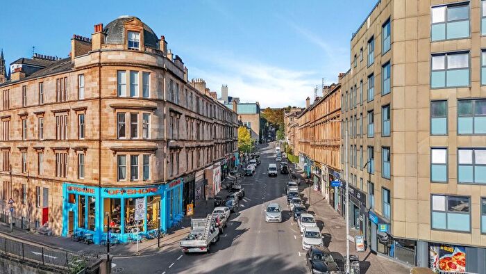 3 Bedroom Flat For Sale In Gibson Street, West End, Glasgow, G12