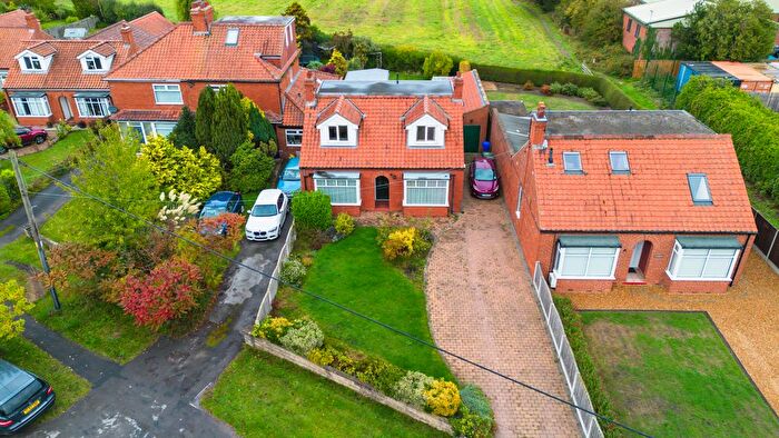 4 Bedroom Detached Bungalow For Sale In Hull Road, Dunnington, York, YO19