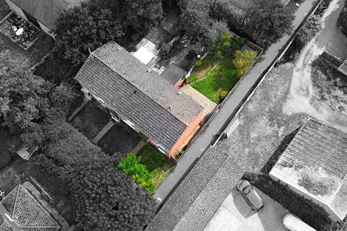 3 Bedroom End Of Terrace House For Sale In Wilkin Walk, Cottenham, CB24