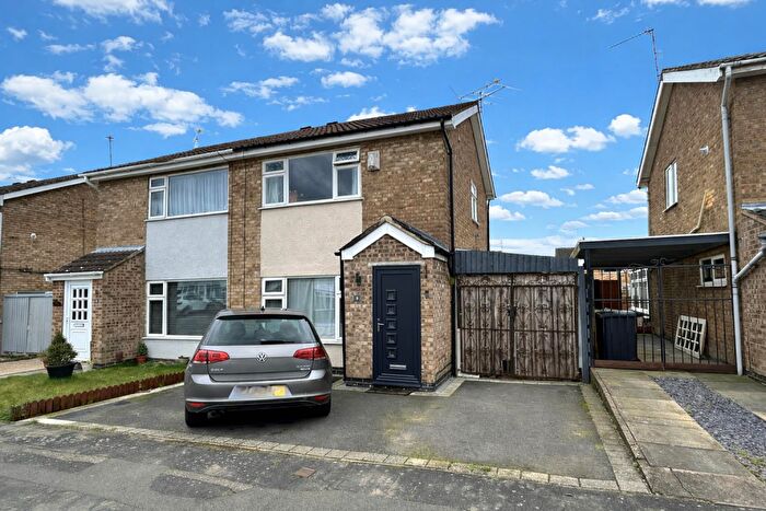 2 Bedroom Semi-Detached House For Sale In Plumtree Way, Syston, Leicester, LE7