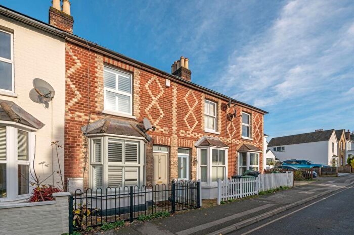 3 Bedroom Terraced House For Sale In Doods Road, Reigate, RH2