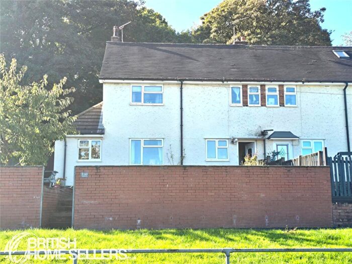 3 Bedroom Semi-Detached House For Sale In Tan Yr Allt, Cefn-y-Bedd, Wrexham, LL12