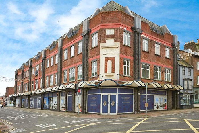 1 Bedroom Apartment To Rent In Princes Street Dorchester, DT1