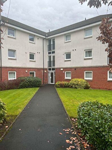 2 Bedroom Flat To Rent In Craigend Court, Glasgow, G13