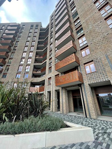 1 Bedroom Apartment To Rent In Bed, Th Floor, Moorhen, Pelican House In Fresh Wharf, IG11