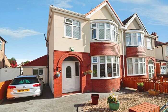 4 Bedroom Semi-Detached House For Sale In St Albans Road, Prenton, CH43