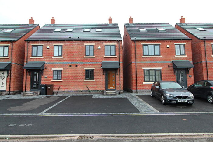 3 Bedroom Semi-Detached House To Rent In Bridge Street, Long Eaton, Nottingham, NG10