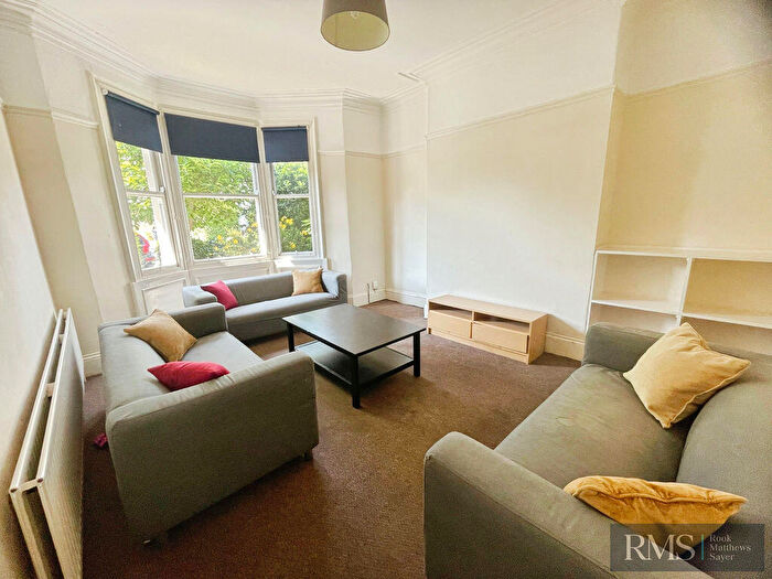 6 Bedroom Property To Rent In Fern Avenue, Newcastle Upon Tyne, NE2