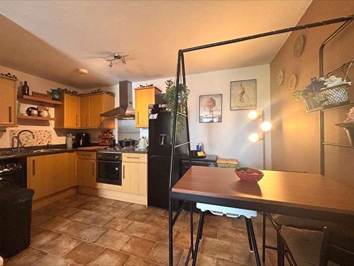 2 Bedroom Flat For Sale In Ernest Court, Northwich, Cheshire, CW9
