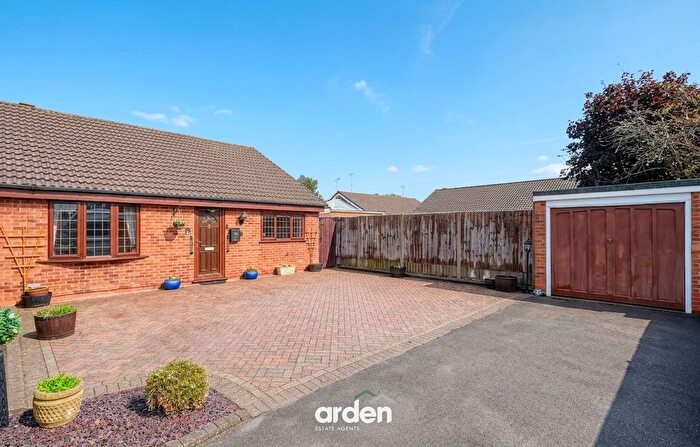 2 Bedroom Bungalow For Sale In Illshaw Close, Redditch, B98